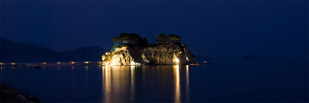 Cameo island by night in Agios Sostis Beach